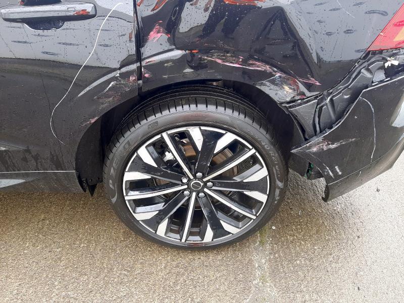 2025 VOLVO XC60 2.0 B5P ULTRA DARK 5DR AWD GEARTRONIC