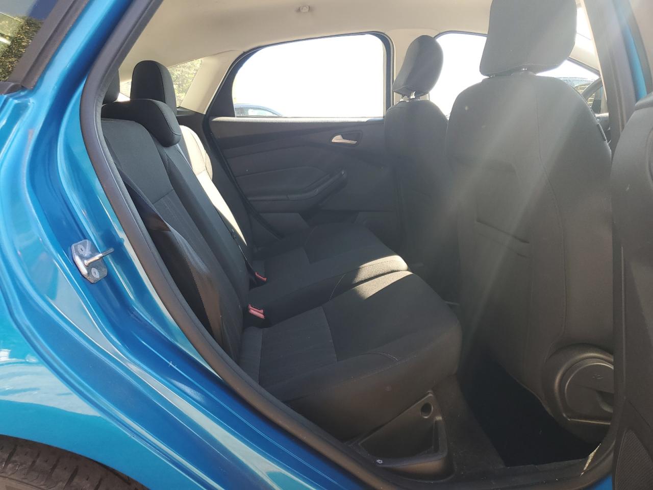 2017 Ford Focus Se VIN: 1FADP3K23HL252080 Lot: 85116865