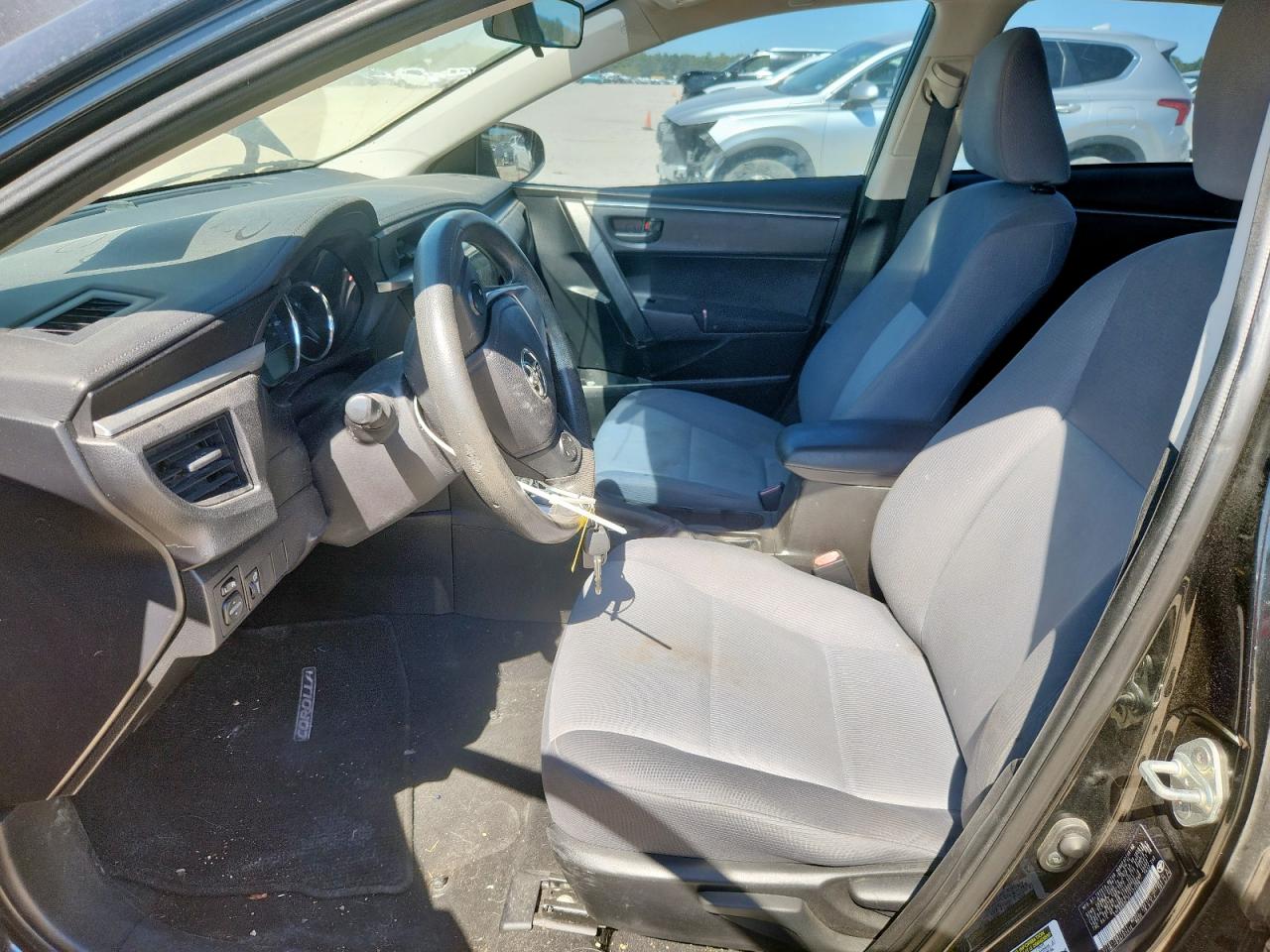 2014 Toyota Corolla L VIN: 5YFBURHE2EP124656 Lot: 86134825