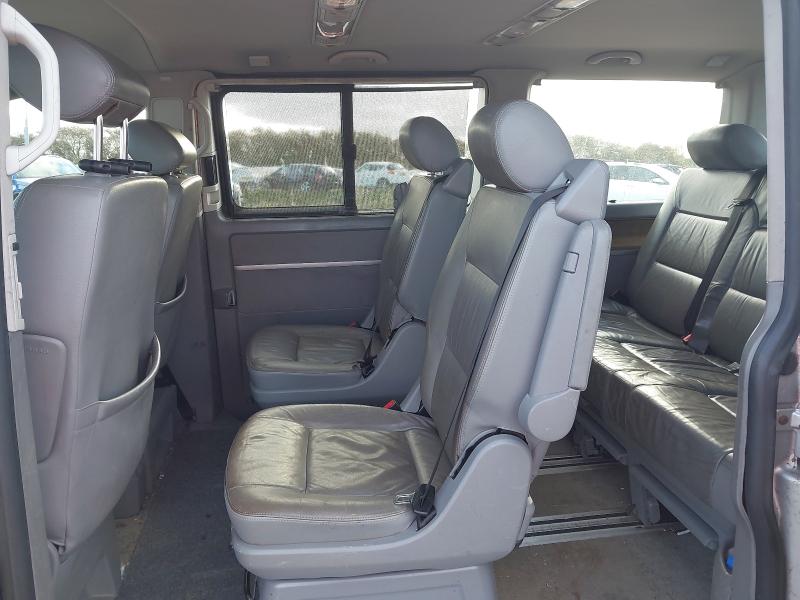 2006 VOLKSWAGEN CARAVELLE 2.5 TDI PD SE 130 5DR