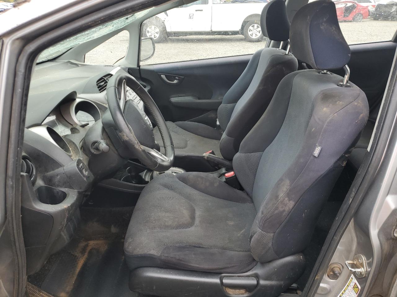 2010 Honda Fit Sport VIN: JHMGE8H40AC002187 Lot: 86825805