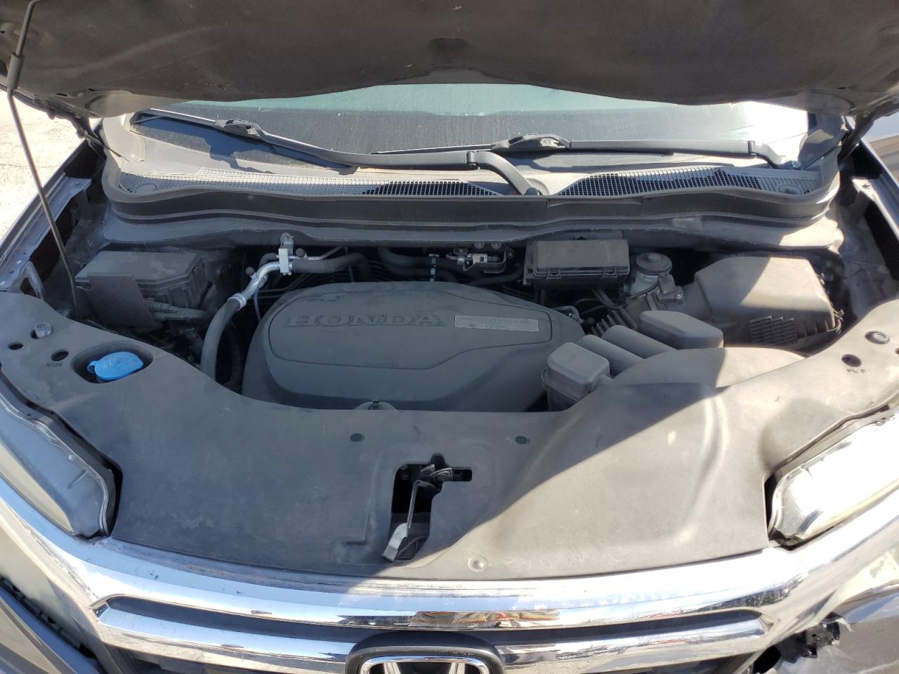 2018 Honda Ridgeline Rtl VIN: 5FPYK2F69JB002618 Lot: 82261675