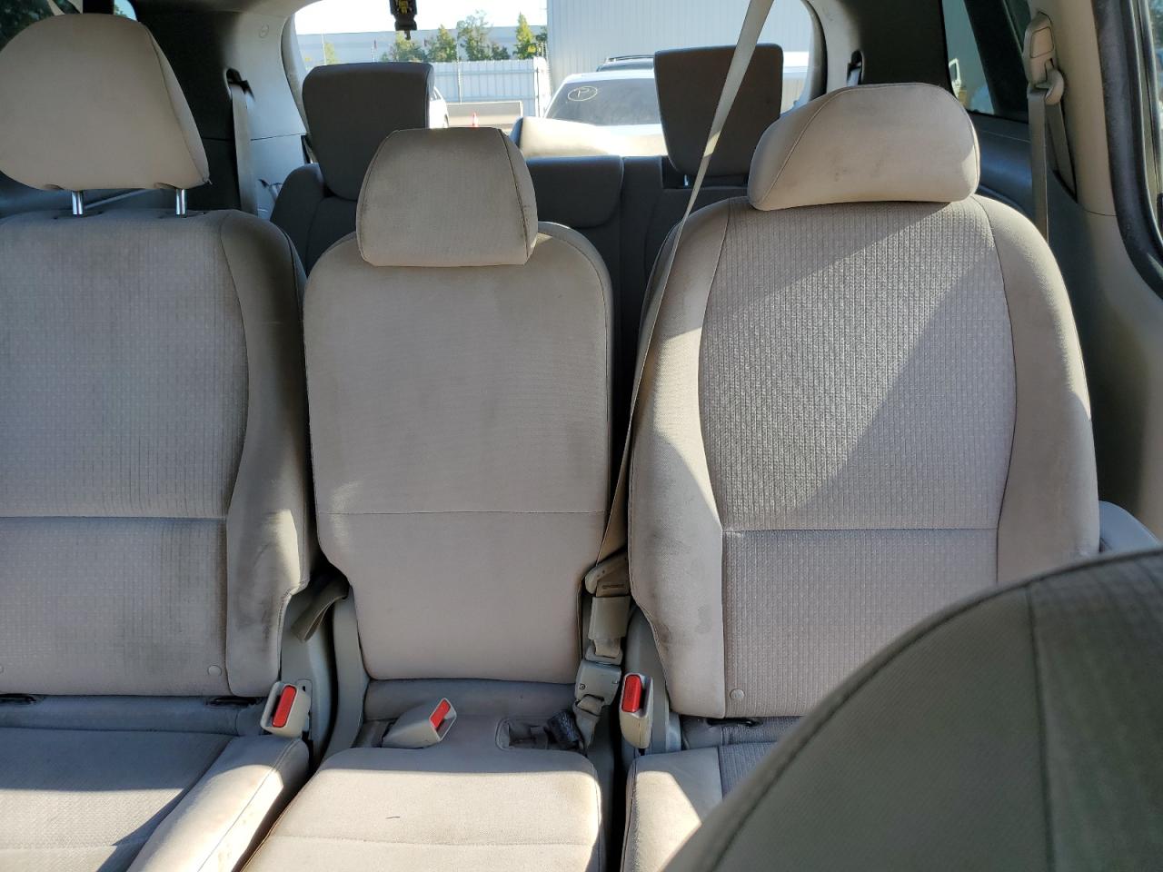 2017 Kia Sedona Lx VIN: KNDMB5C10H6220986 Lot: 84417695