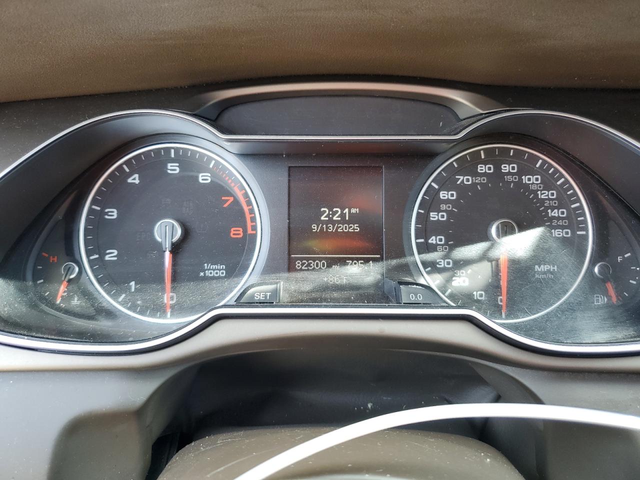 2013 Audi A4 Premium VIN: WAUAFAFL3DN040573 Lot: 82281945