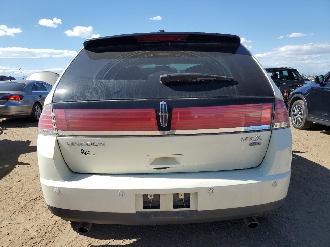 2008 Lincoln Mkx VIN: 2LMDU88C28BJ14305 Lot: 82108105