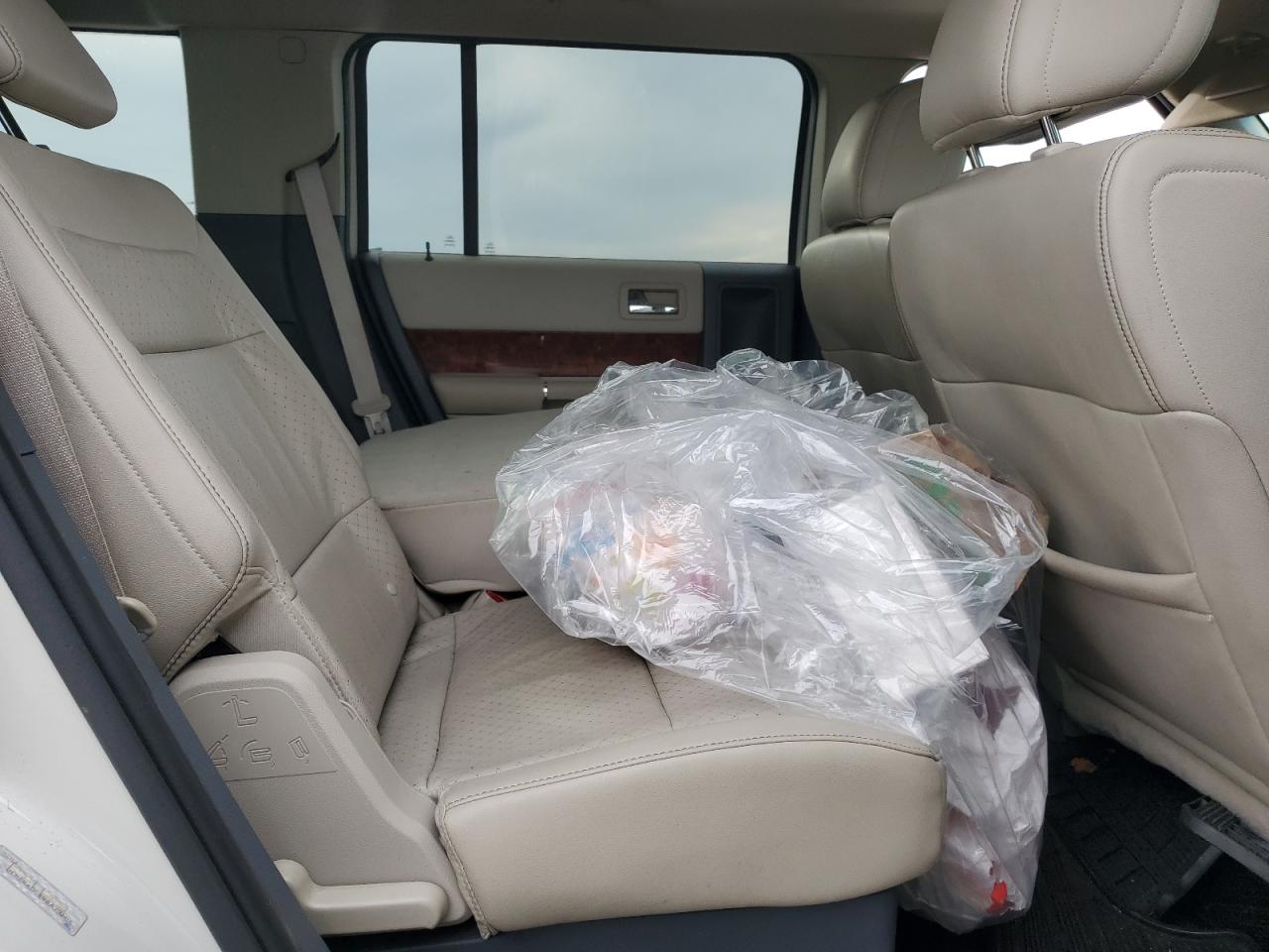 2009 Ford Flex Limited VIN: 2FMEK63C19BA73586 Lot: 82745135