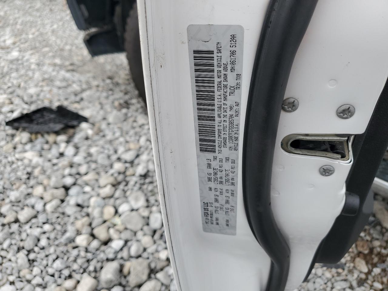 2016 Ram 1500 St VIN: 1C6RR7FG7GS385704 Lot: 82298565