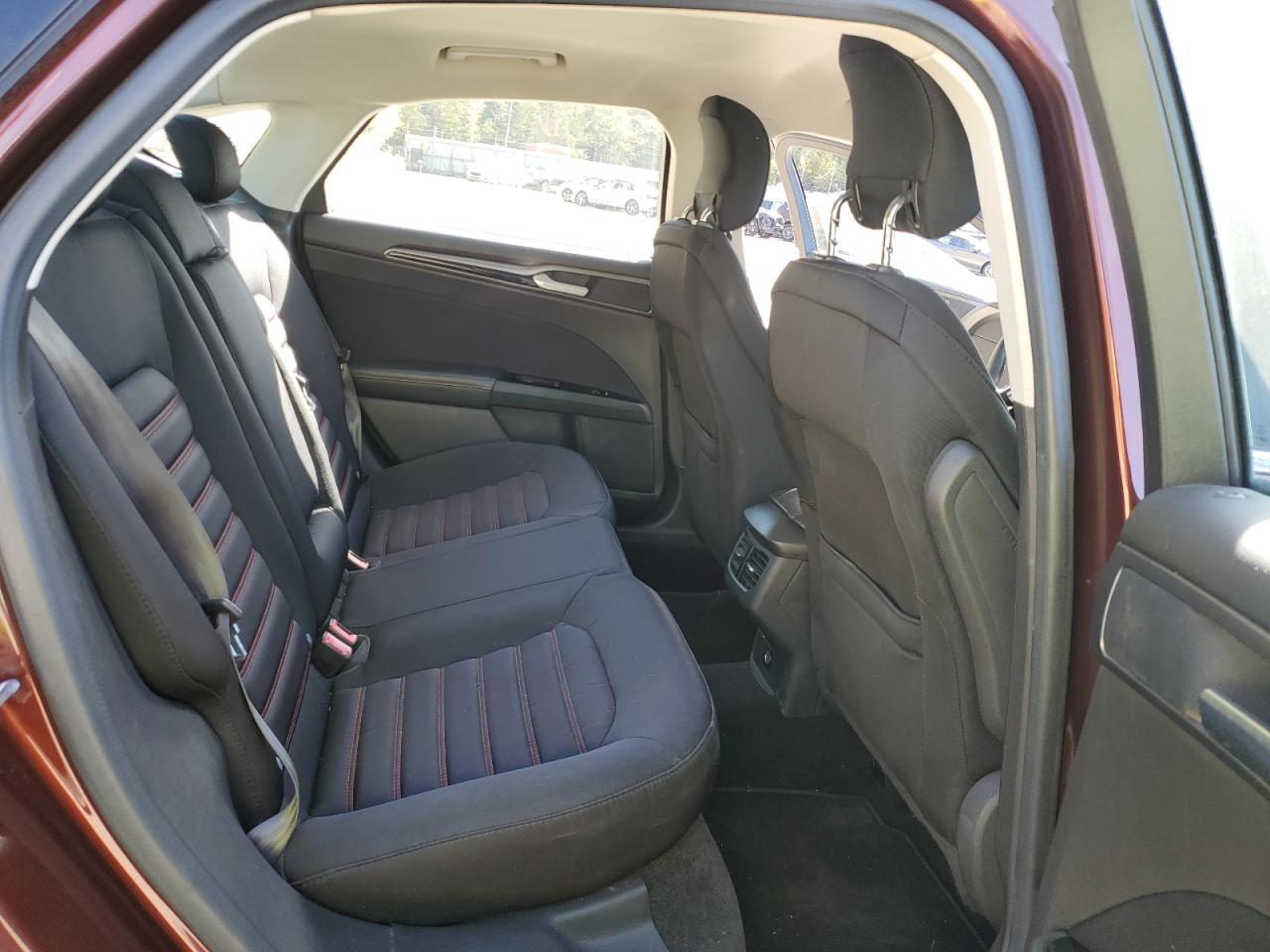 2015 Ford Fusion Se VIN: 3FA6P0HD4FR102476 Lot: 85134375