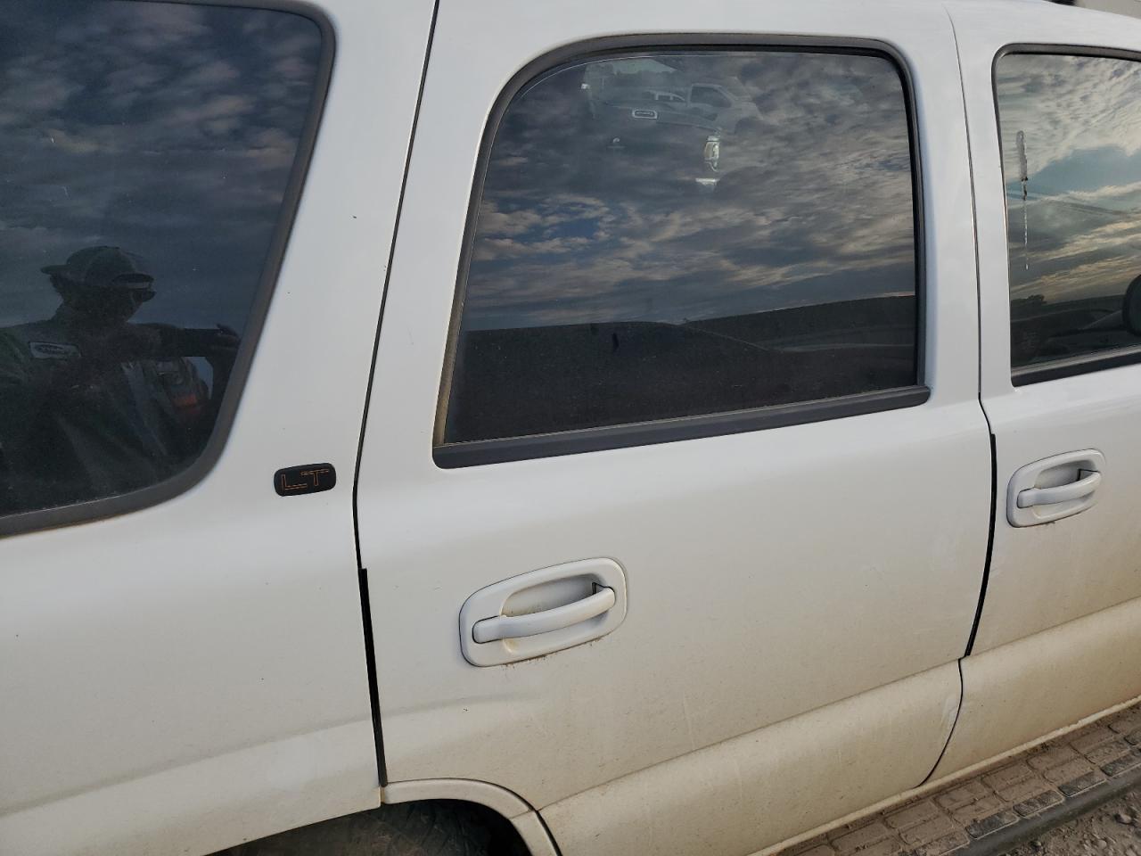 2004 Chevrolet Tahoe K1500 VIN: 1GNEK13T74R298440 Lot: 82432135