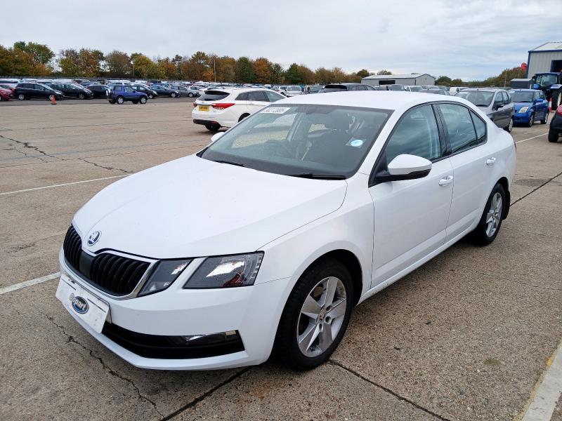 2018 SKODA OCTAVIA 1.5 TSI SE 5DR for sale at Copart NEWBURY
