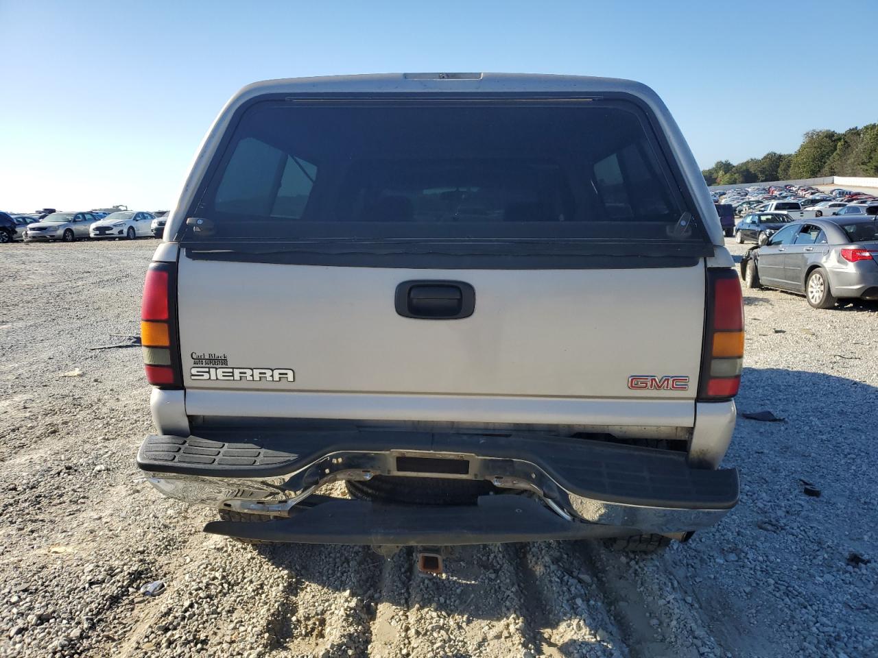 2005 GMC Sierra K2500 Heavy Duty VIN: 1GTHK29U35E101753 Lot: 85080565