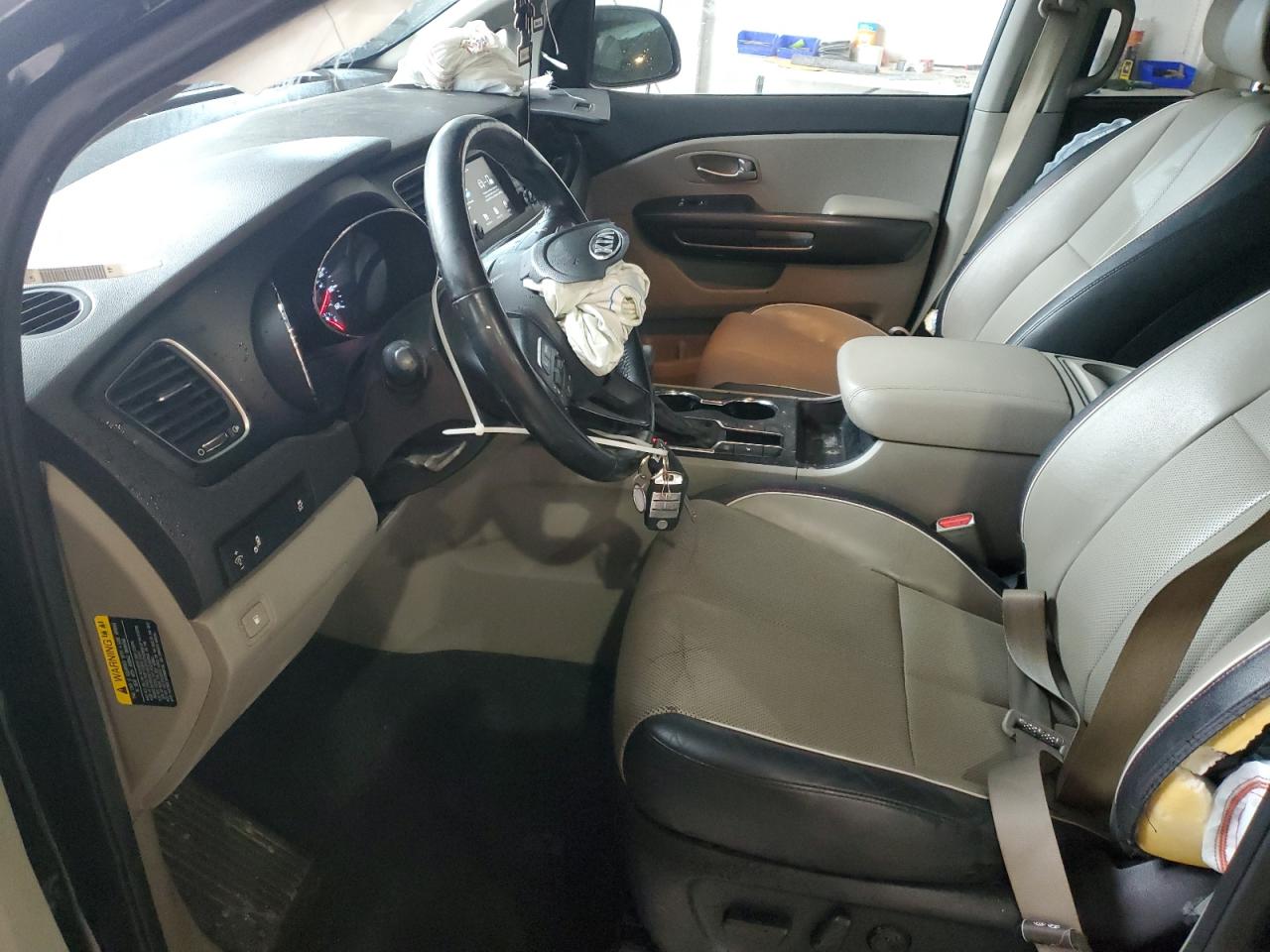 2019 Kia Sedona Lx VIN: KNDMB5C15K6557127 Lot: 90663175