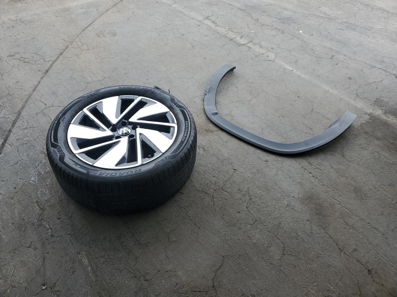 2024 Volkswagen Atlas Se VIN: 1V2KR2CA5RC500311 Lot: 82264155