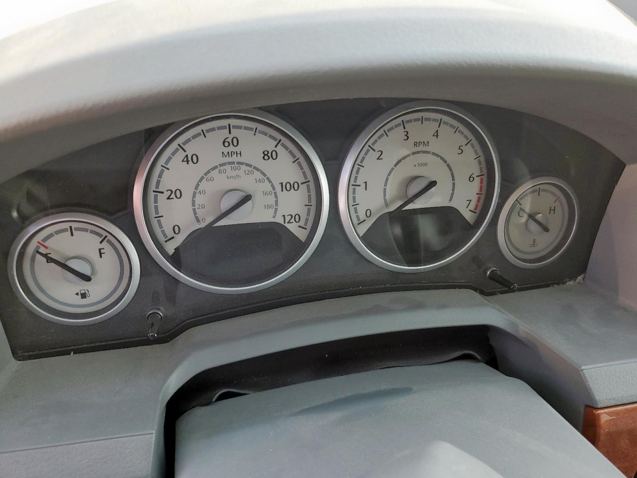 2008 Chrysler Town & Country Lx VIN: 2A8HR44H18R117984 Lot: 89521075