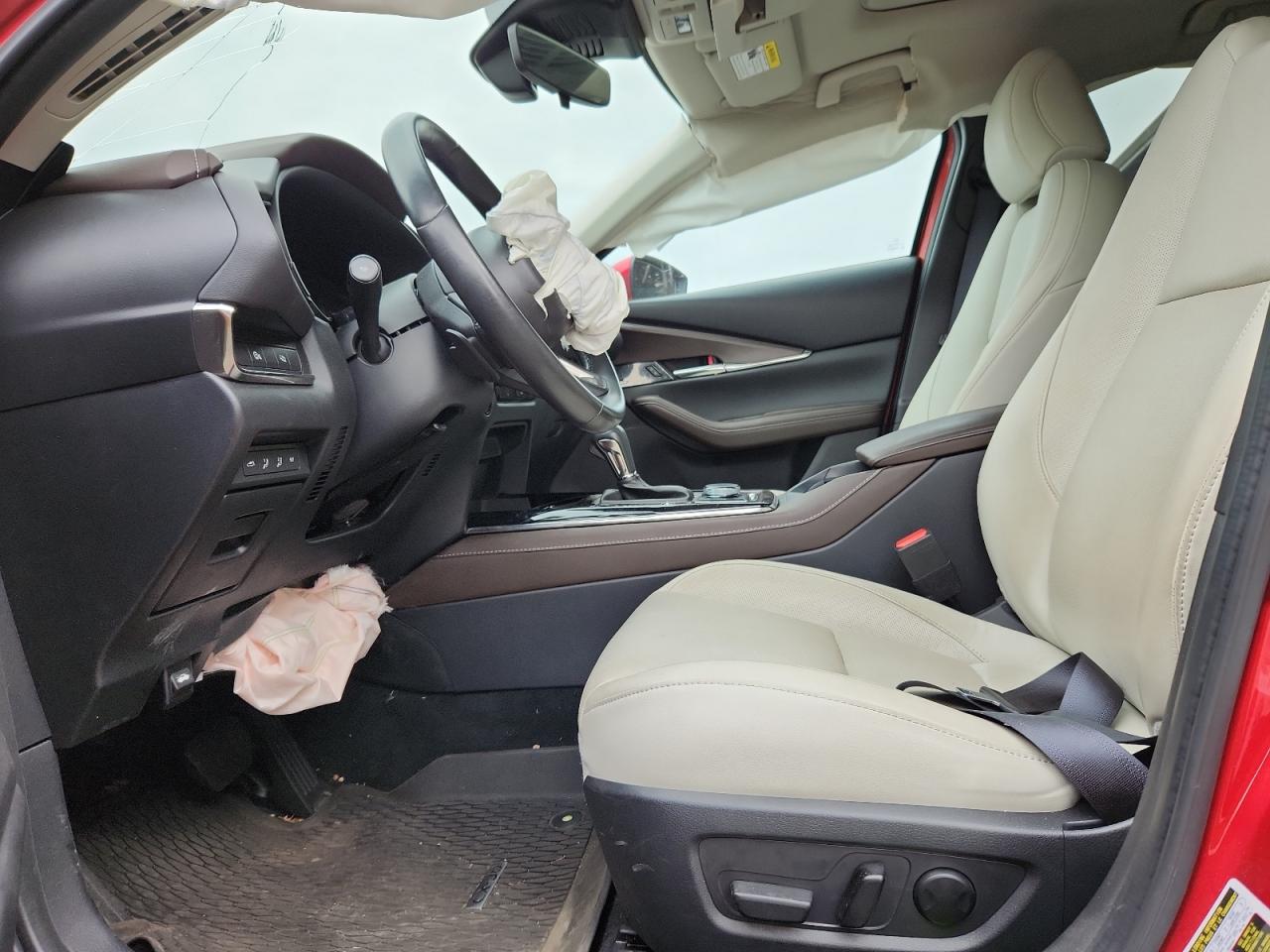 2024 Mazda Cx-30 Premium VIN: 3MVDMBDM1RM640807 Lot: 82715145