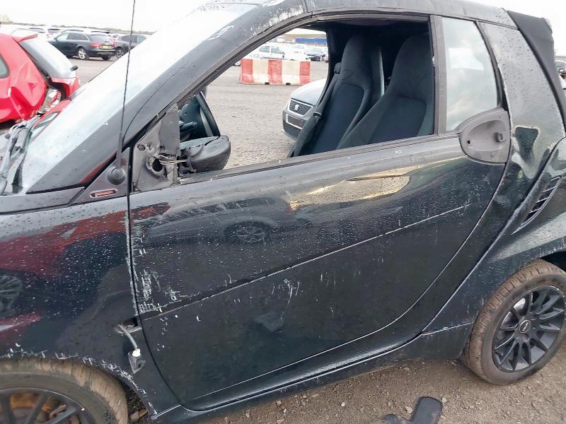 2011 SMART FORTWO CABRIO PASSION MHD 2DR SOFTOUCH AUTO [2010]