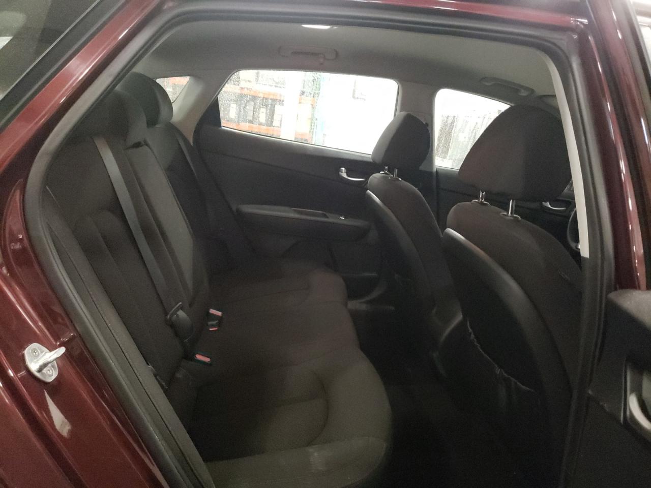 2016 Kia Optima Lx VIN: 5XXGT4L35GG090242 Lot: 81940525