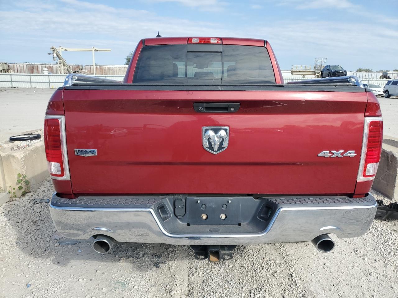 2015 Ram 1500 Laramie VIN: 1C6RR7NM2FS708563 Lot: 86078045