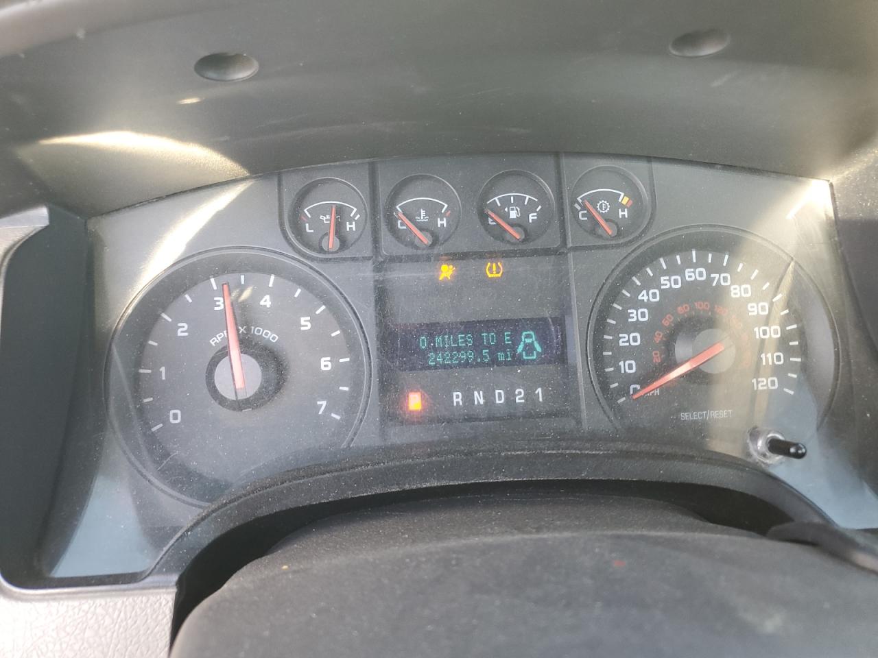 2010 Ford F150 VIN: 1FTMF1CW7AKB99009 Lot: 81612665