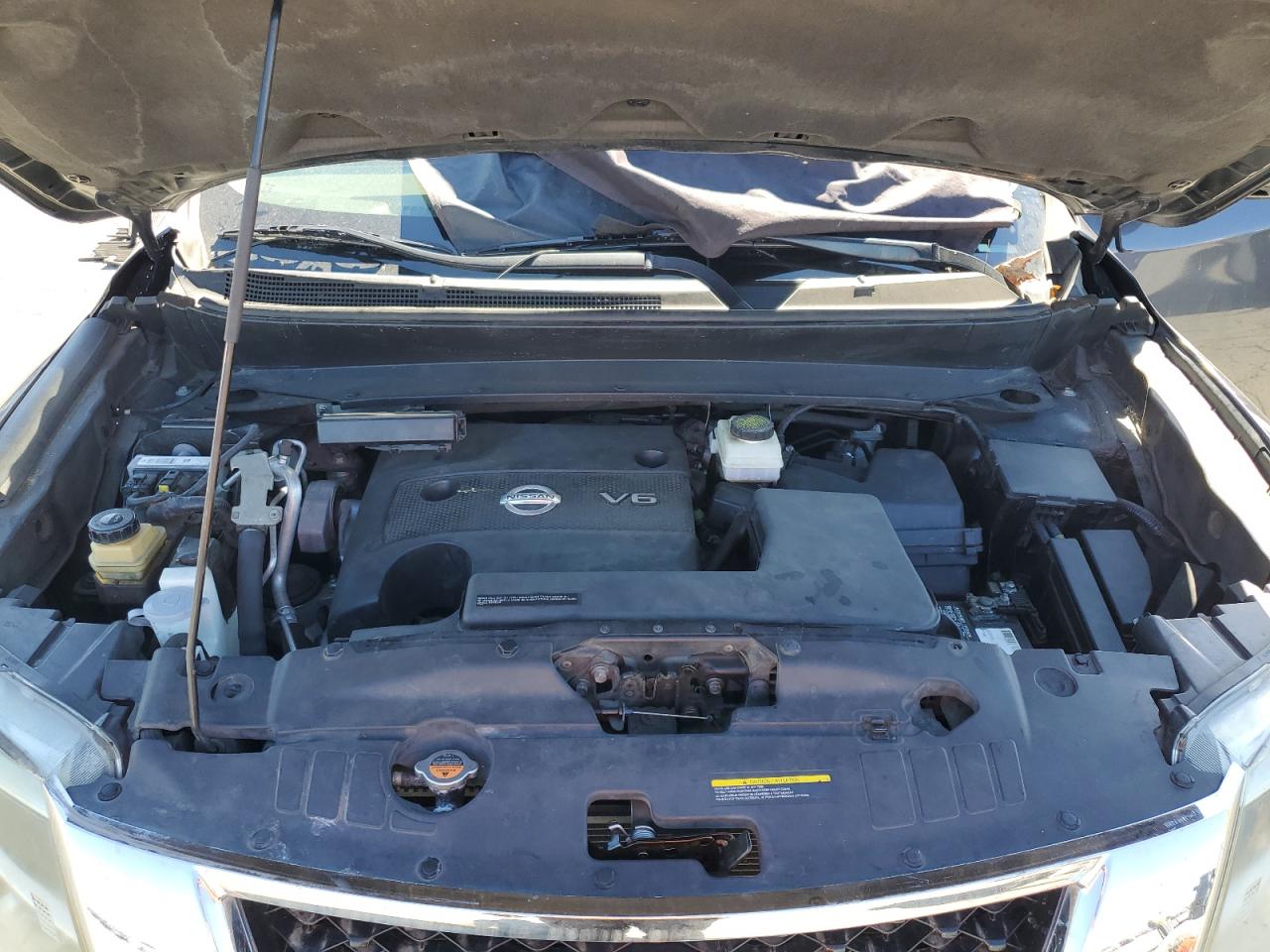 2014 Nissan Pathfinder S VIN: 5N1AR2MM7EC645894 Lot: 85747975