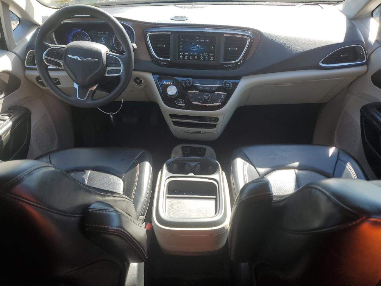 2020 Chrysler Voyager Lxi VIN: 2C4RC1DG8LR265562 Lot: 84172875