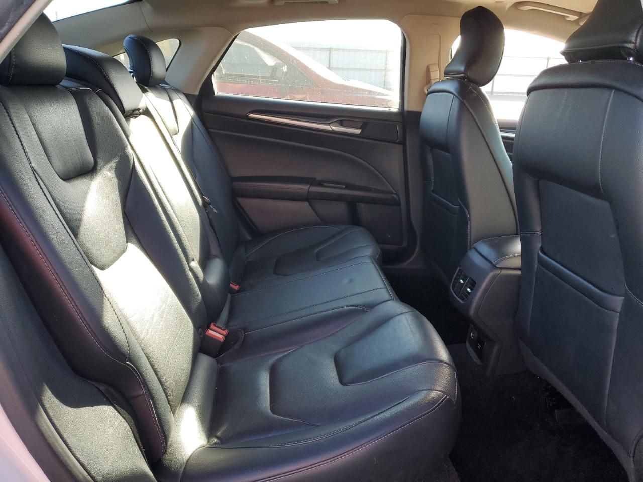 2018 Ford Fusion Titanium/Platinum Hev VIN: 3FA6P0RU2JR111555 Lot: 82228915