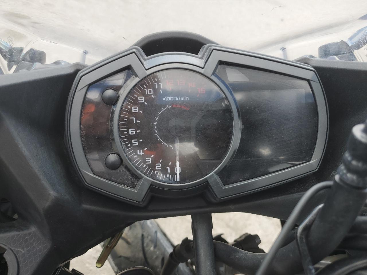 2023 Kawasaki Ex400 VIN: JKAEXKH14PDAK7700 Lot: 85853165