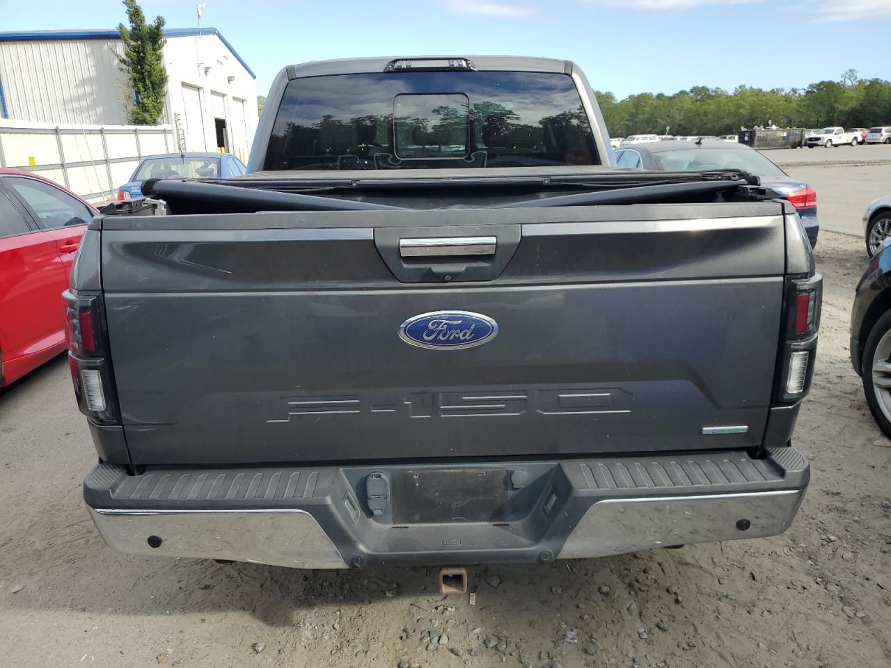 2018 Ford F150 Supercrew VIN: 1FTEW1CP6JFB62877 Lot: 82221905