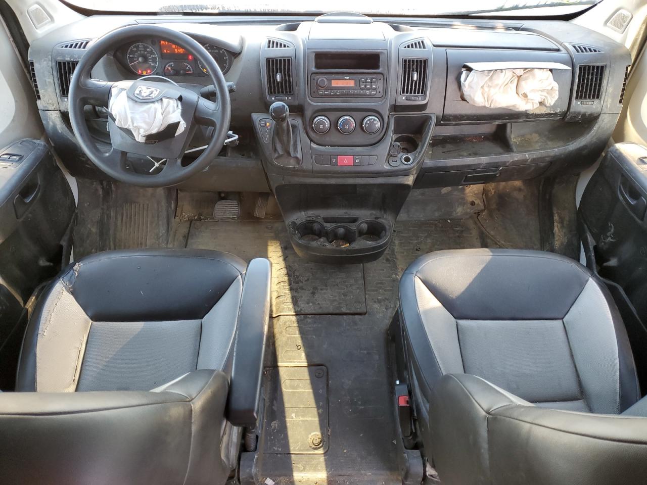 2017 Ram Promaster 2500 2500 High VIN: 3C6TRVDGXHE547049 Lot: 82526355