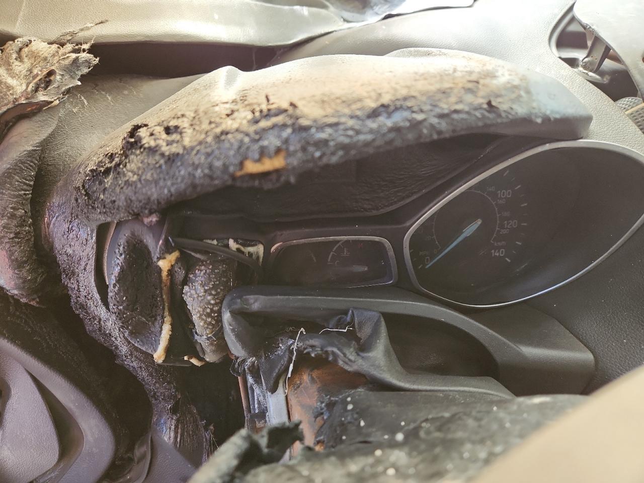 2019 Ford Escape Sel VIN: 1FMCU9HD1KUB19034 Lot: 84702525