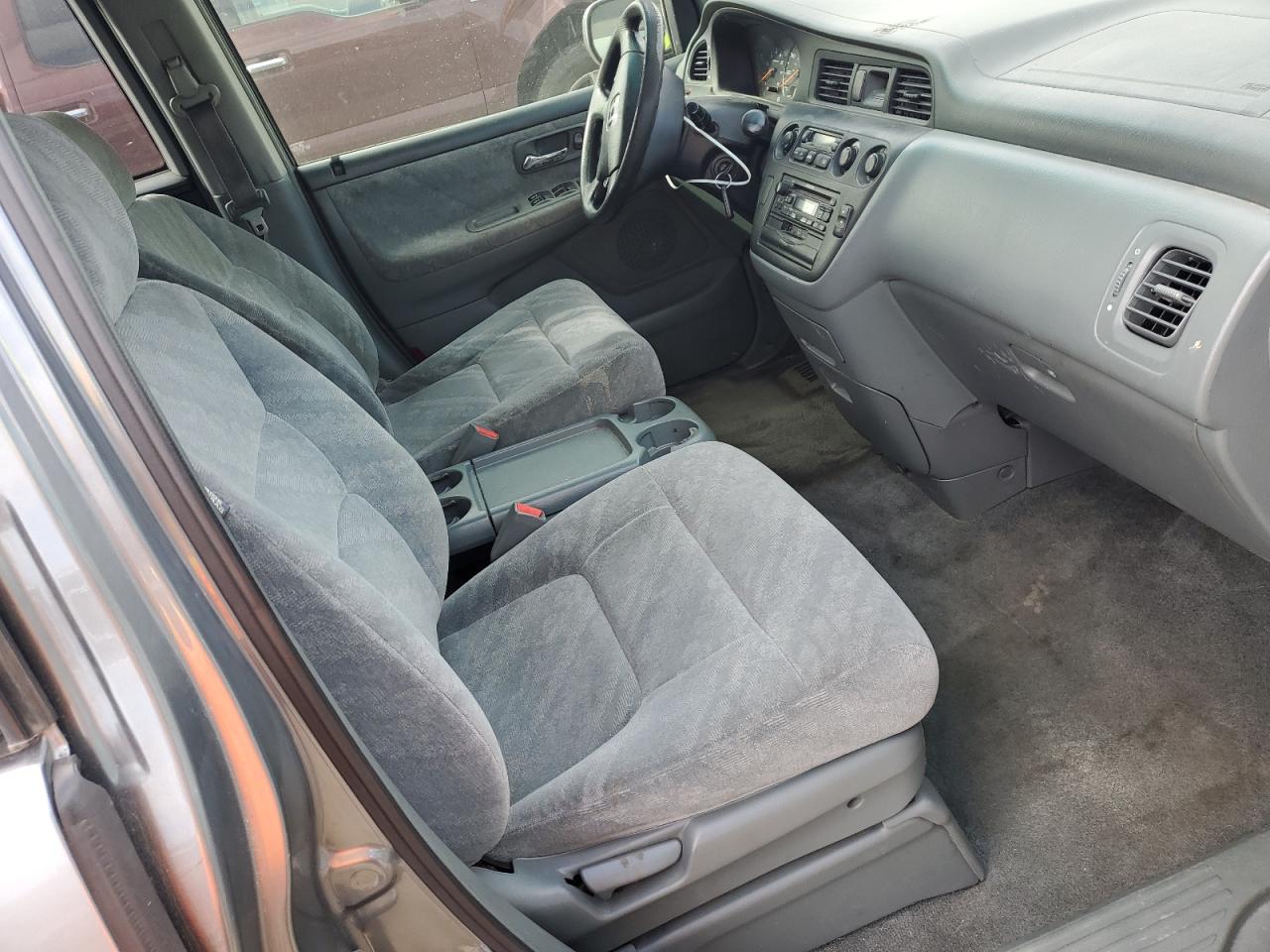2002 Honda Odyssey Ex VIN: 5FNRL186X2B000718 Lot: 87476465