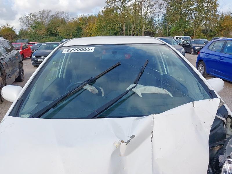 2015 HONDA JAZZ 1.4 I-VTEC ES PLUS 5DR