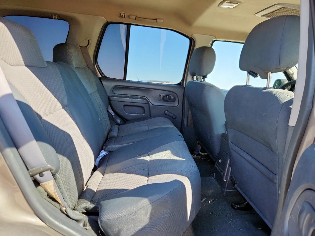 2004 Nissan Xterra Xe VIN: 5N1ED28TX4C618561 Lot: 86225305