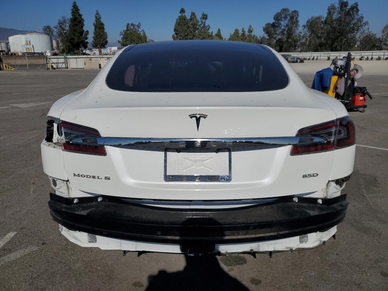 2015 Tesla Model S 85D VIN: 5YJSA1H25FFP78743 Lot: 83797745