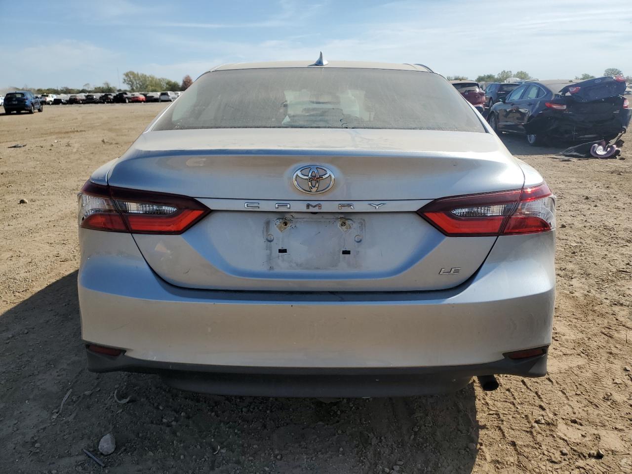 2021 Toyota Camry Le VIN: 4T1R11AK8MU455540 Lot: 82185805