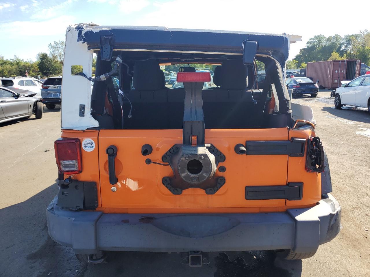 2013 Jeep Wrangler Unlimited Sport VIN: 1C4BJWDGXDL523661 Lot: 85188095