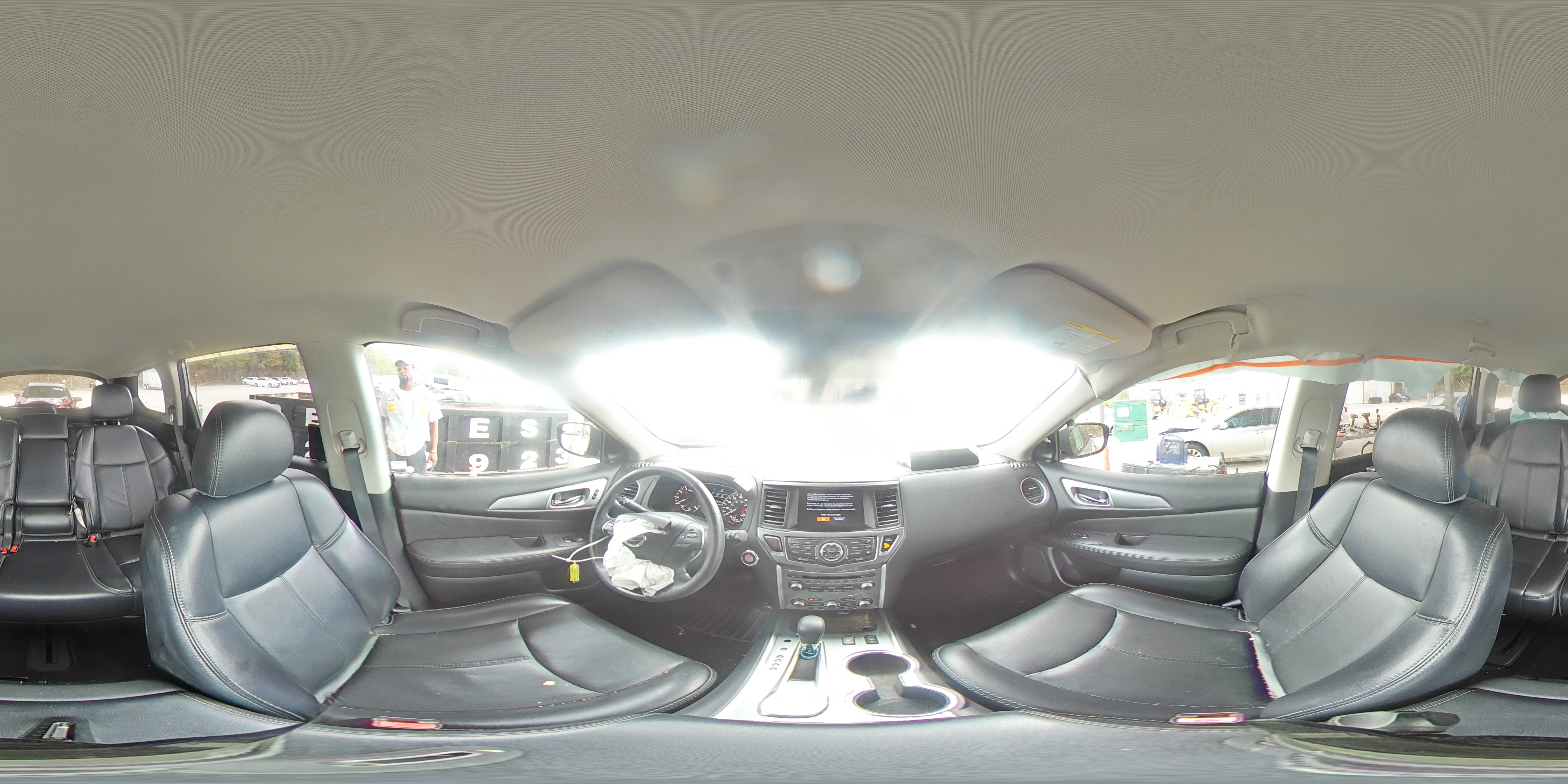 2019 Nissan Pathfinder S VIN: 5N1DR2MN2KC604364 Lot: 82379425