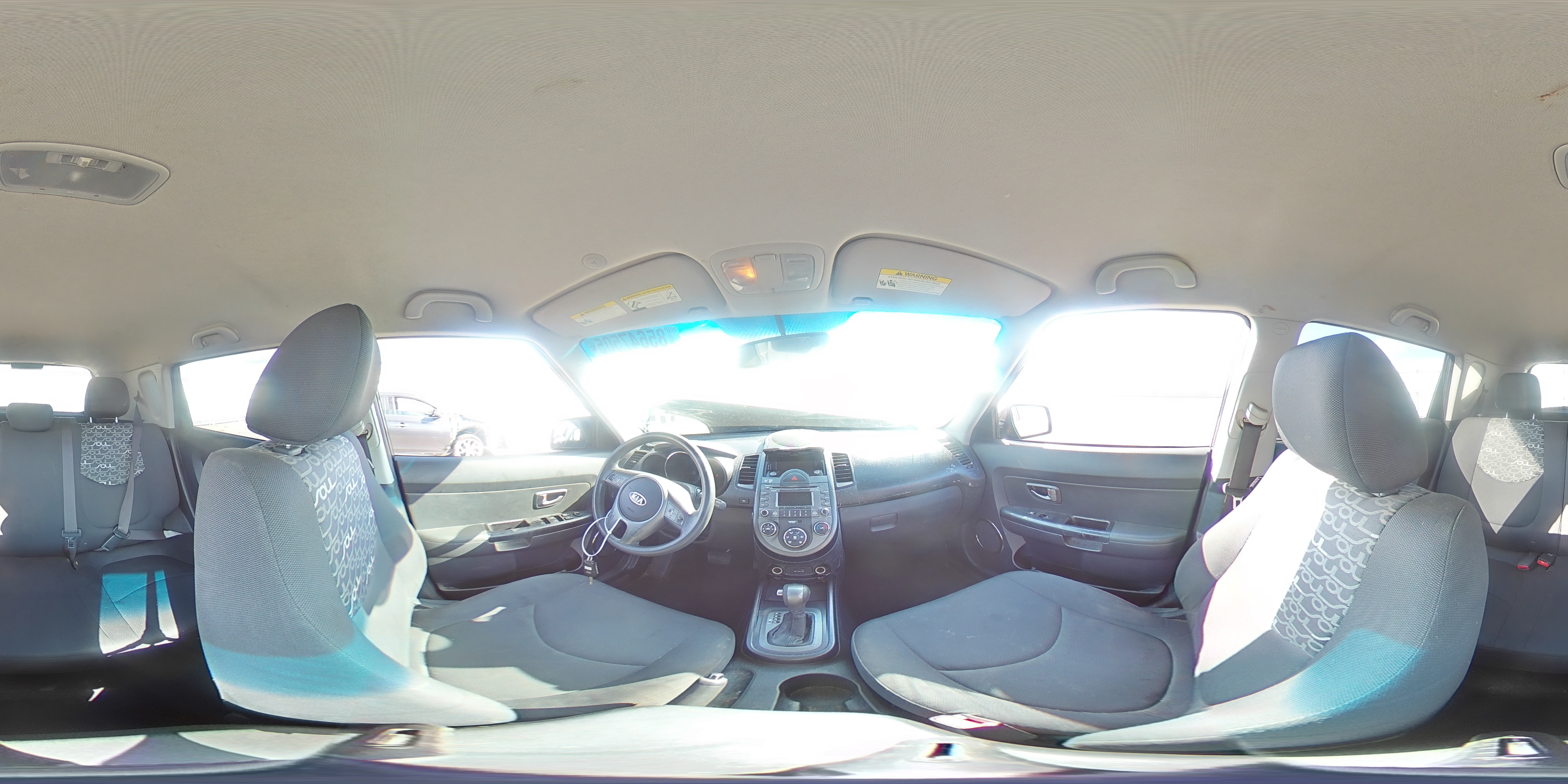 2011 Kia Soul + VIN: KNDJT2A27B7205123 Lot: 85647505