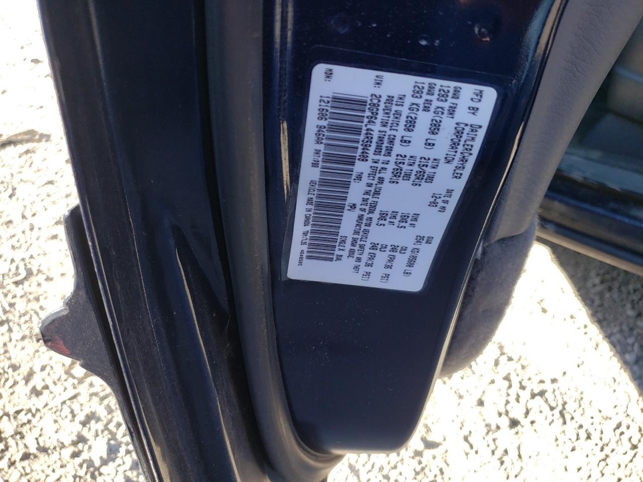 2004 Chrysler Town & Country Limited VIN: 2C8GP64L44R594409 Lot: 84522405