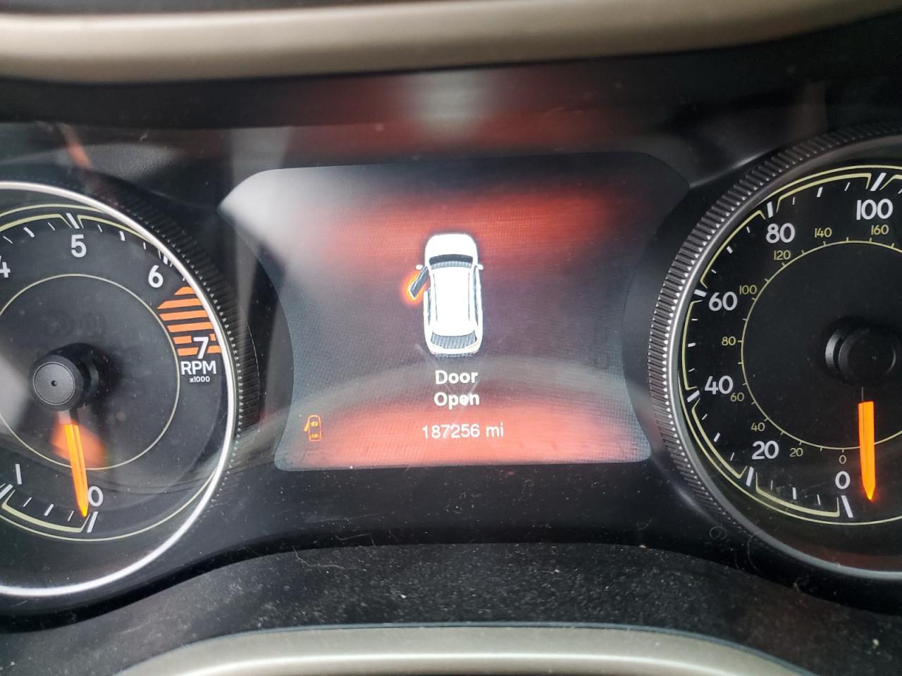 2016 Jeep Cherokee Limited VIN: 1C4PJMDB2GW235067 Lot: 86109015