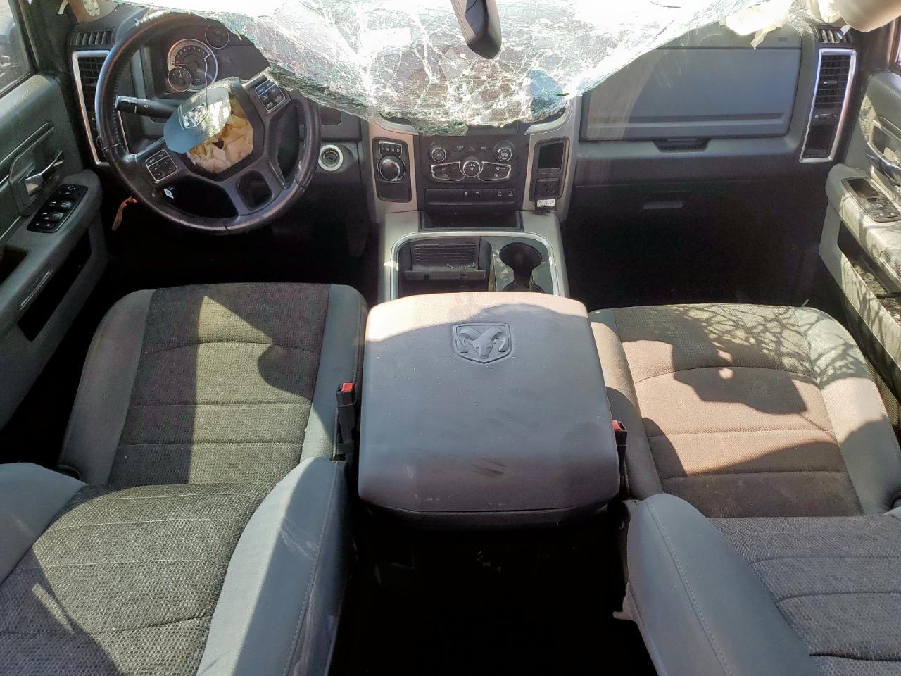 2018 Ram 1500 Slt VIN: 1C6RR6LT7JS239676 Lot: 84949215