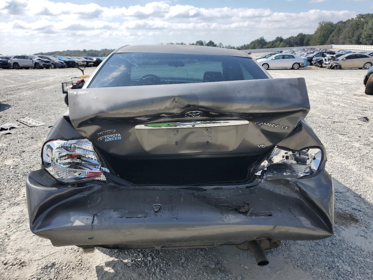 2004 Toyota Camry VIN: 4T1BF30K64U568676 Lot: 81978655