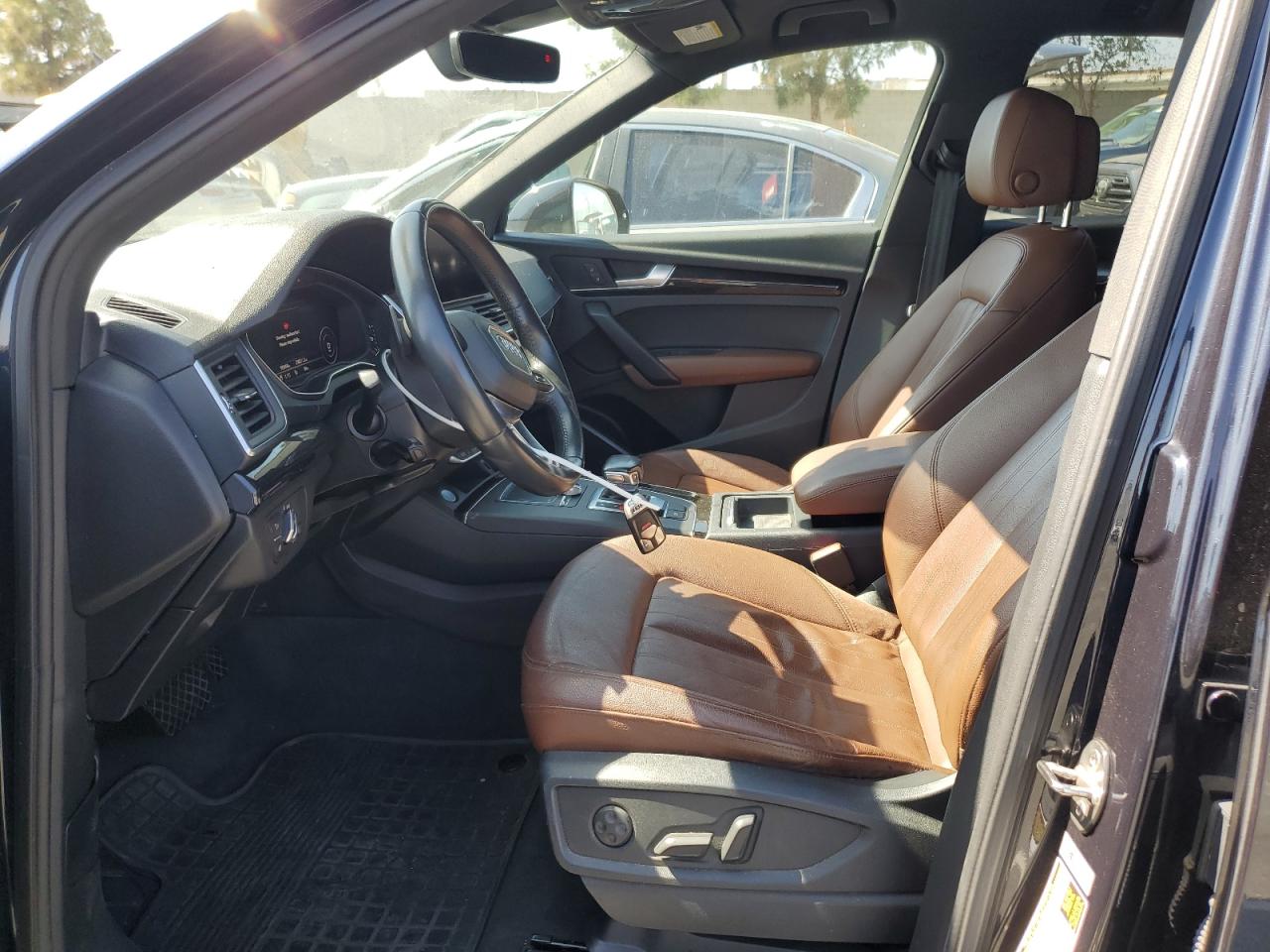 2018 Audi Q5 Premium VIN: WA1ANAFY3J2247084 Lot: 85198785