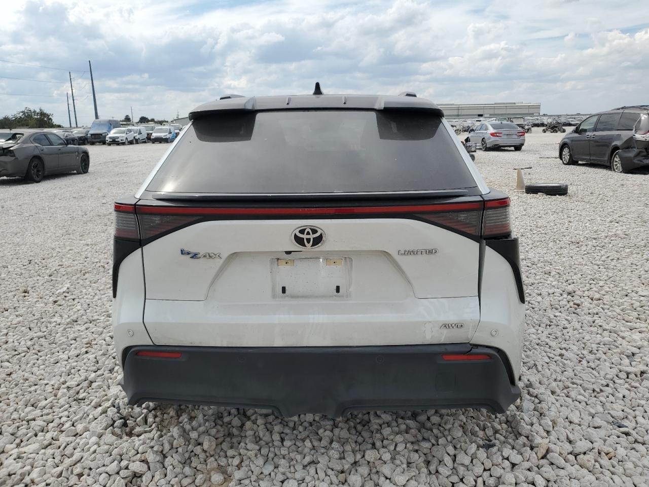 2023 Toyota Bz4X Xle VIN: JTMABACA5PA014067 Lot: 82524475