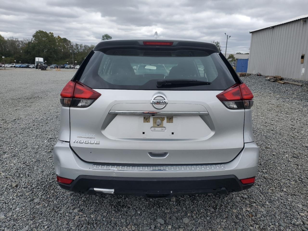 2017 Nissan Rogue S VIN: JN8AT2MT4HW144854 Lot: 90228265