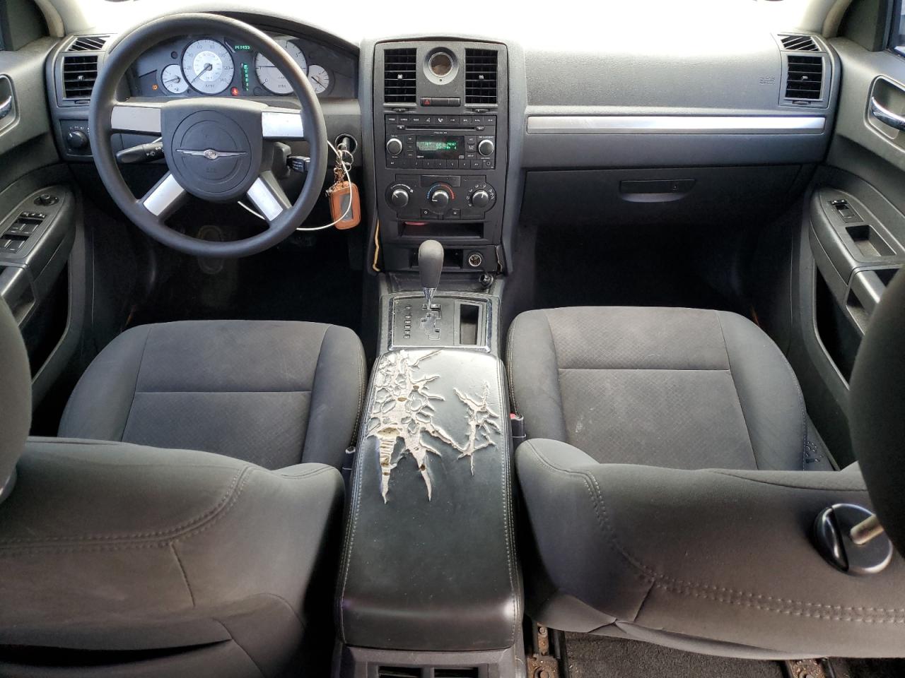 2008 Chrysler 300 Lx VIN: 2C3KA43R78H313260 Lot: 90516035