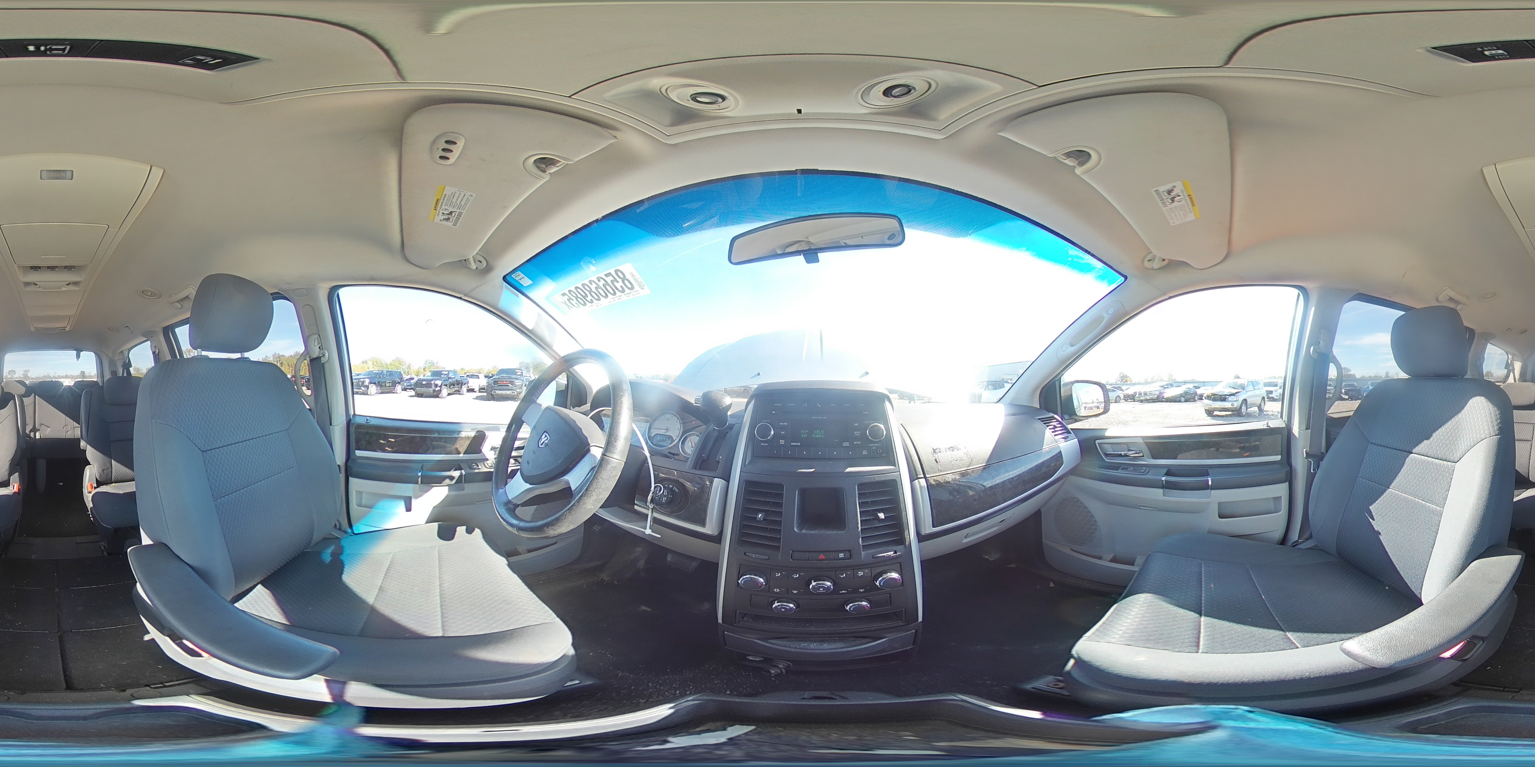 2010 Dodge Grand Caravan Sxt VIN: 2D4RN5D1XAR215789 Lot: 85668985