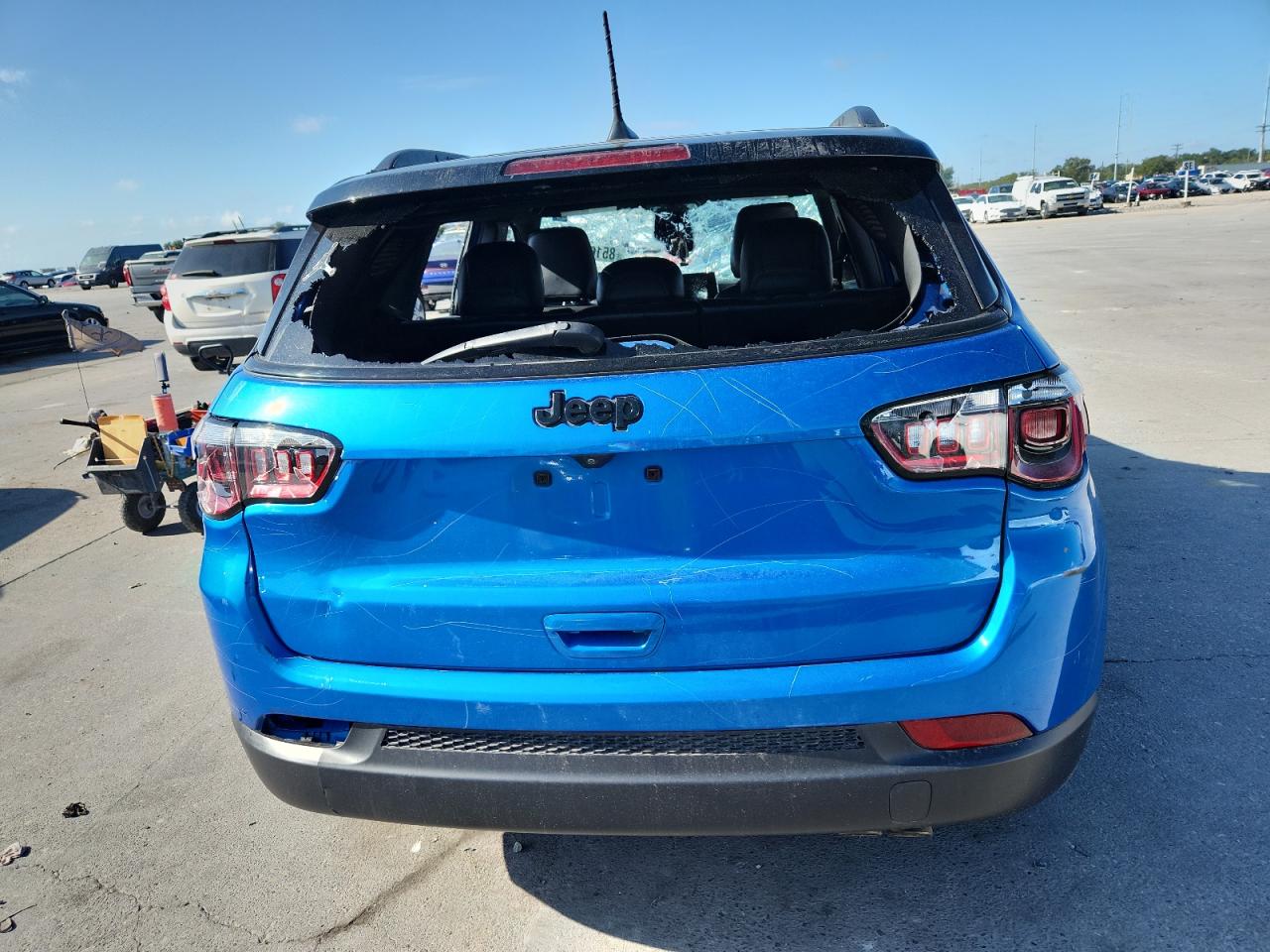 2022 Jeep Compass Latitude VIN: 3C4NJCBB5NT167404 Lot: 85160305