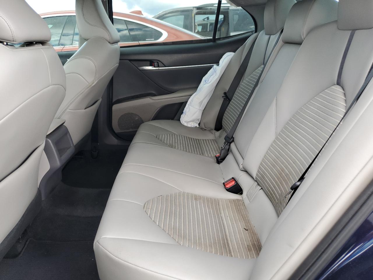 2021 Toyota Camry Se VIN: 4T1G11AK2MU484555 Lot: 85517005