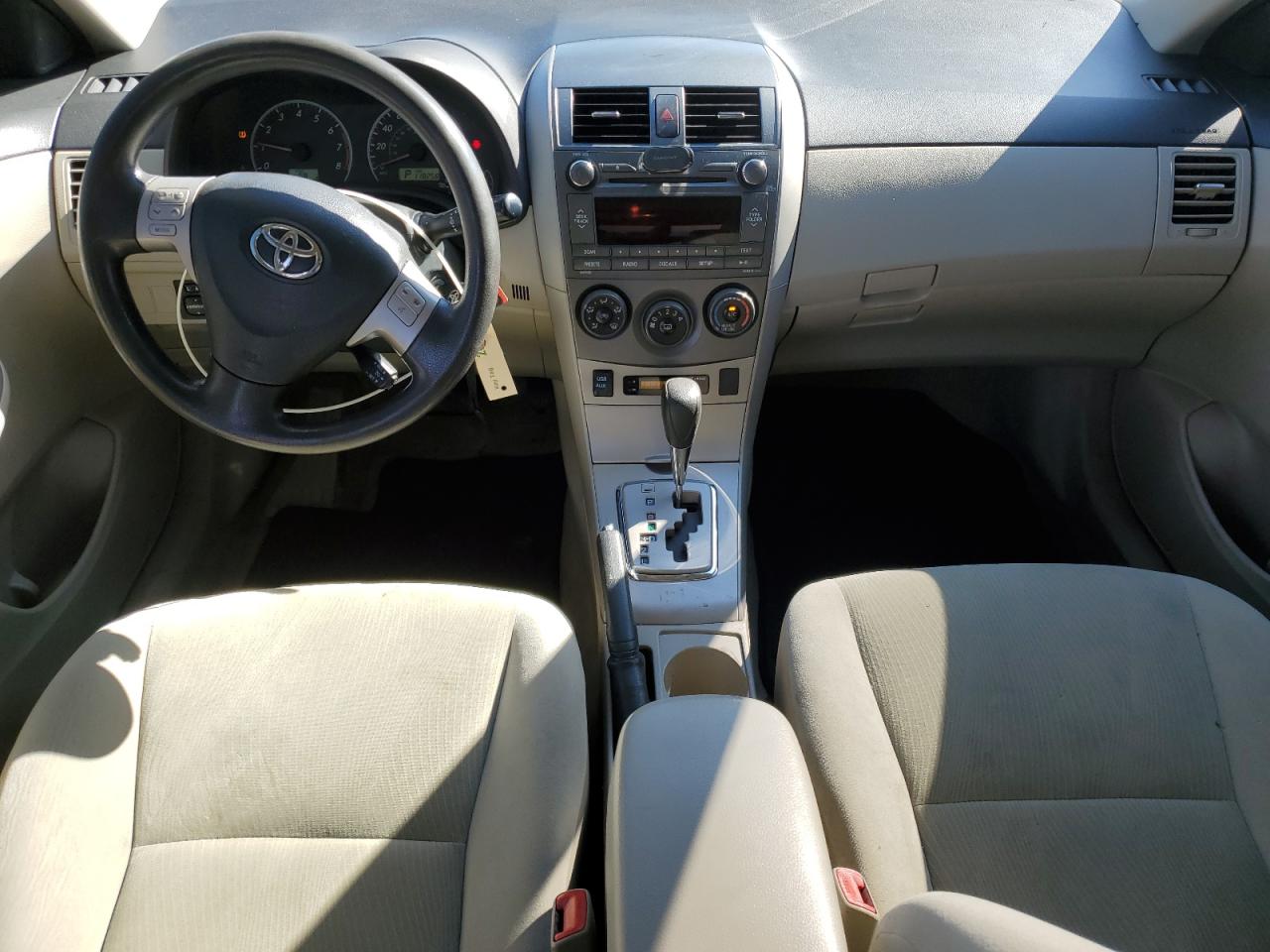 2011 Toyota Corolla Base VIN: 2T1BU4EE4BC733153 Lot: 84658505